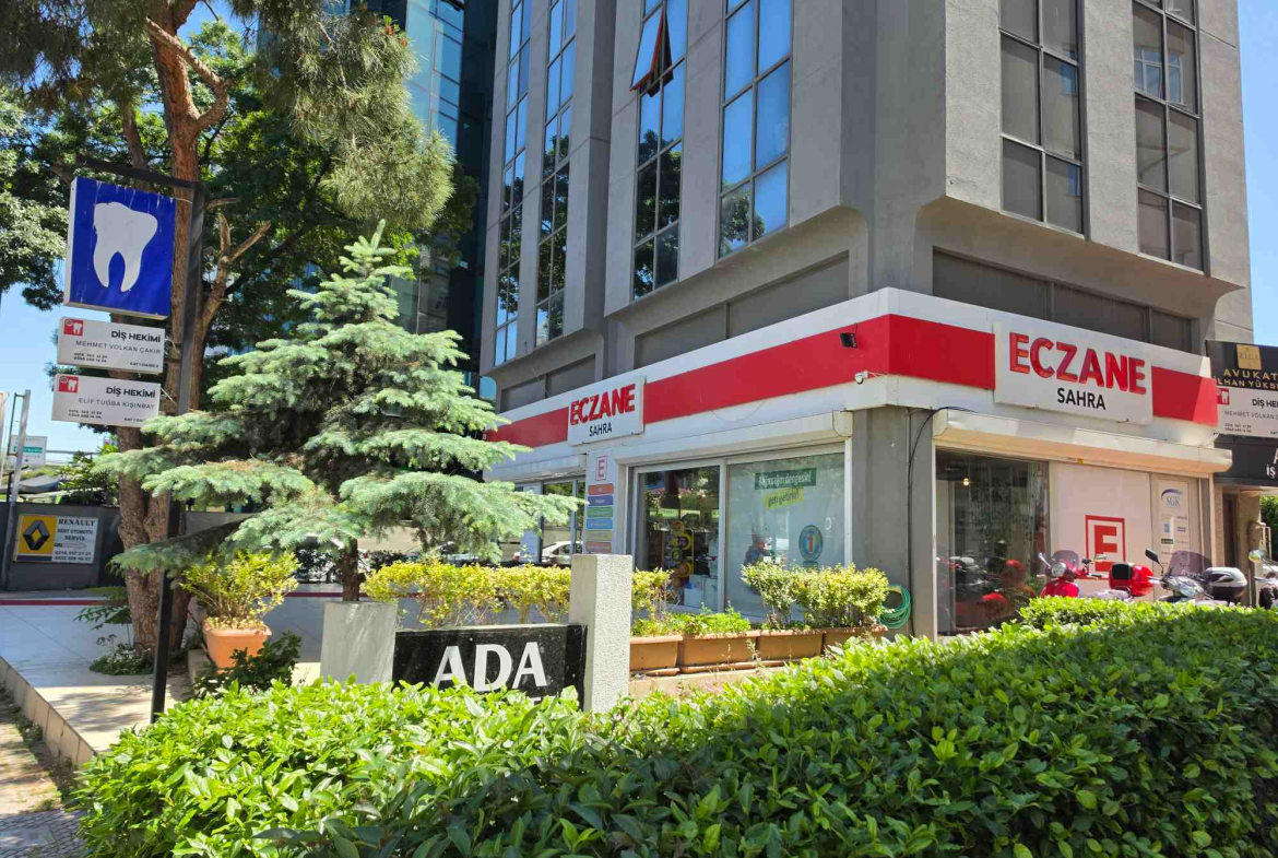 YENİSAHRA E5 YANI SATILIK 250 M² DÜKKAN 14M CEPHELİ DEPOLU ASMA KATLI – ANIL KAPLAN
