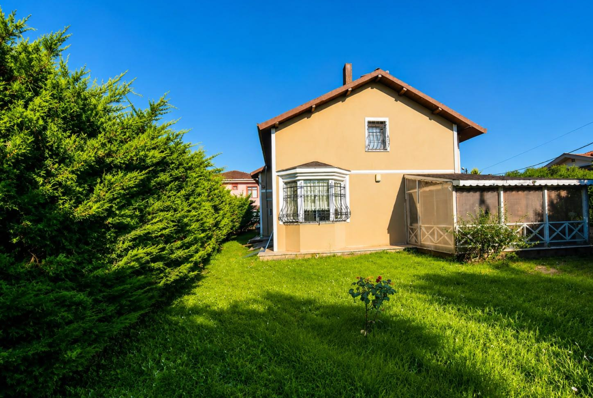 ŞILE’DE AYRICALIKLI YAŞAMIN YENI ADRESI | SATILIK LÜKS VILLA- SAMED ÇIRALI
